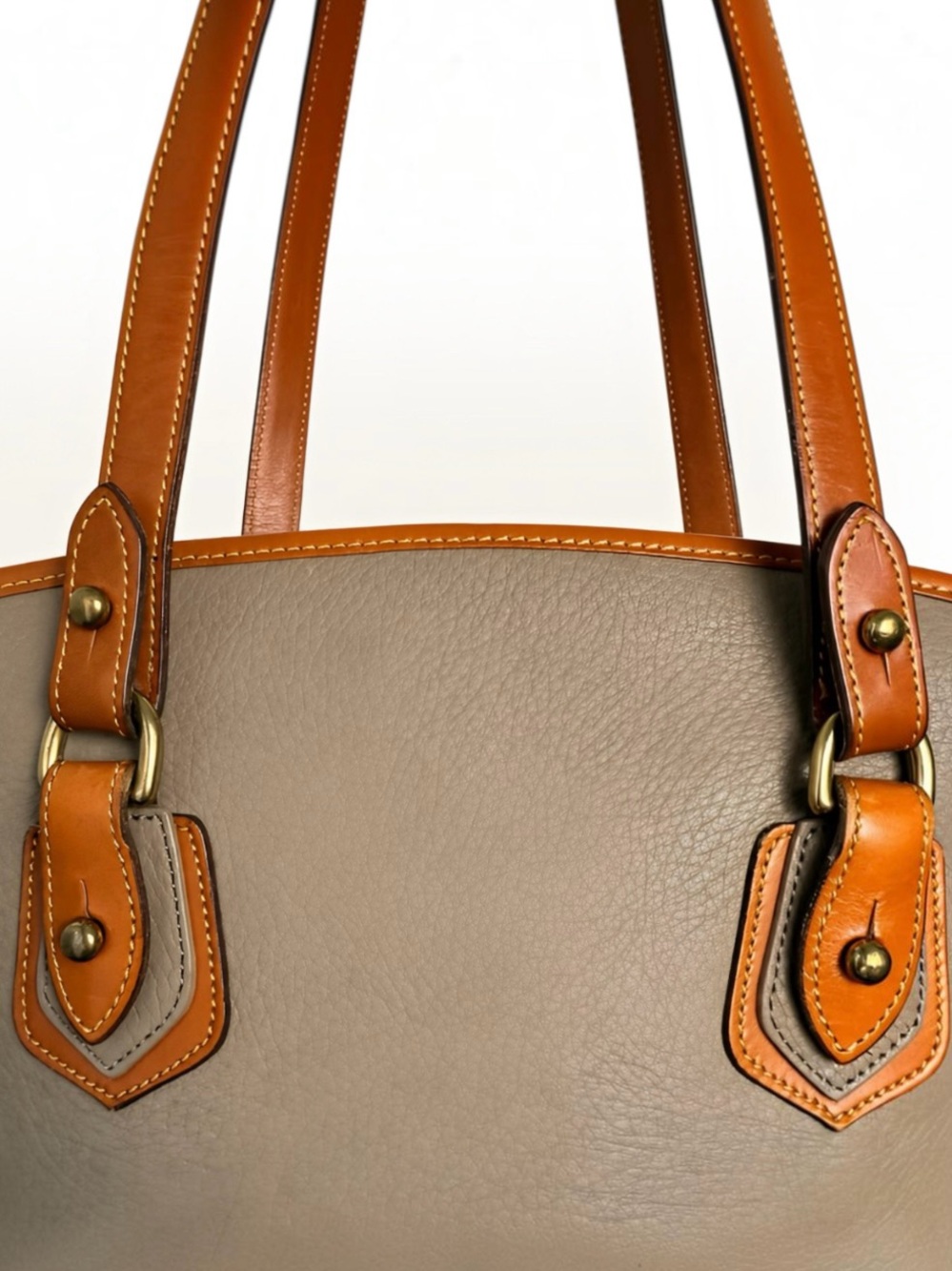 Dooney & Bourke Vintage AWL Small Stephanie Leather Shoulder Tote Taupe R138 - Picture 16 of 16
